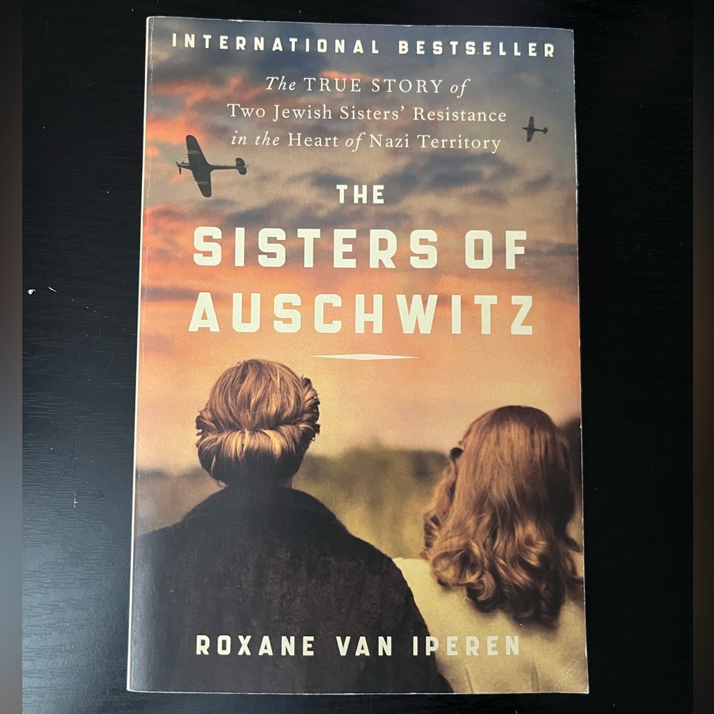 The Sisters of Auschwitz by Roxane Van Iperen